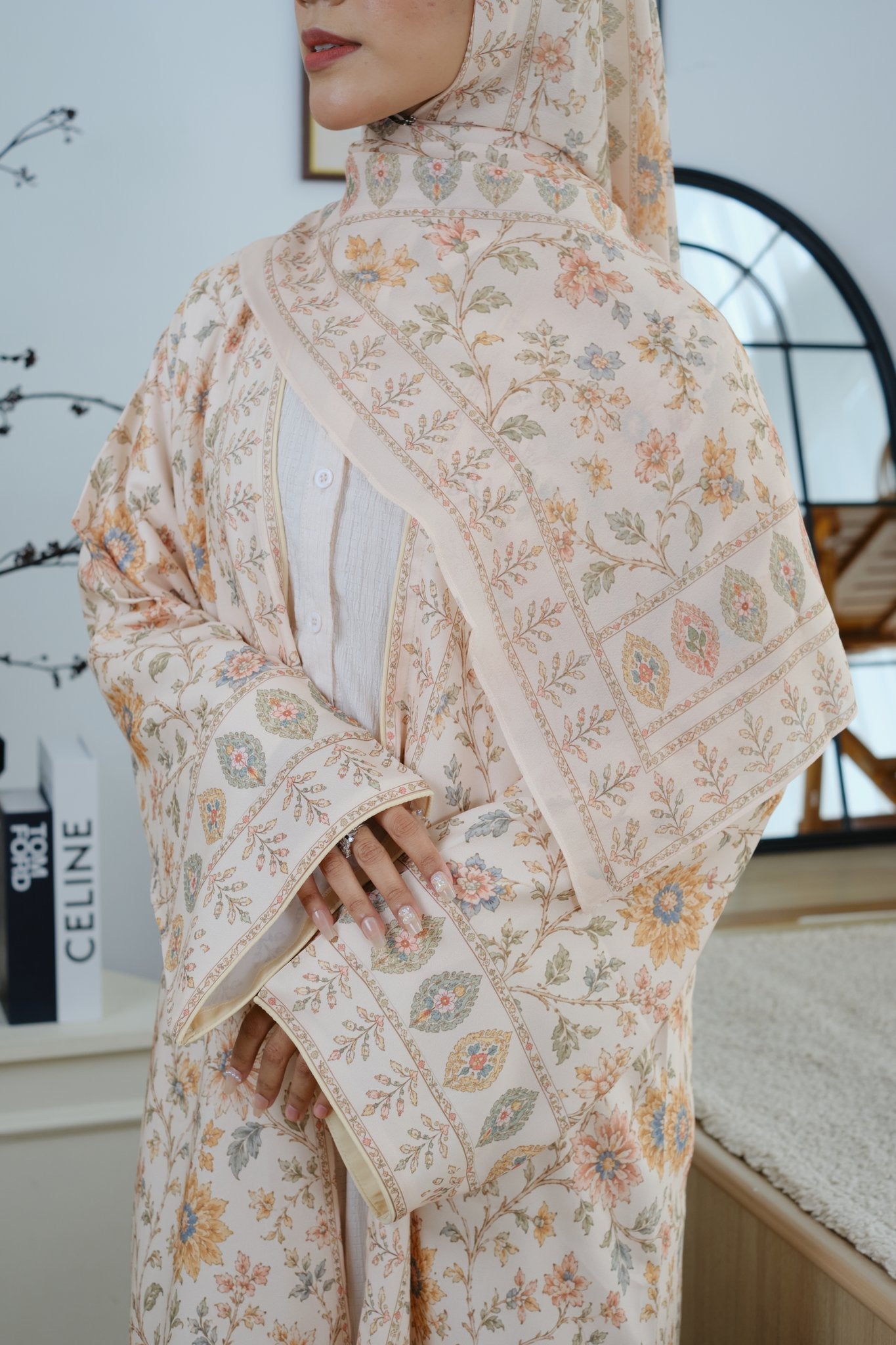 Gulistan — Printed Linen Abaya - Noorulnoura