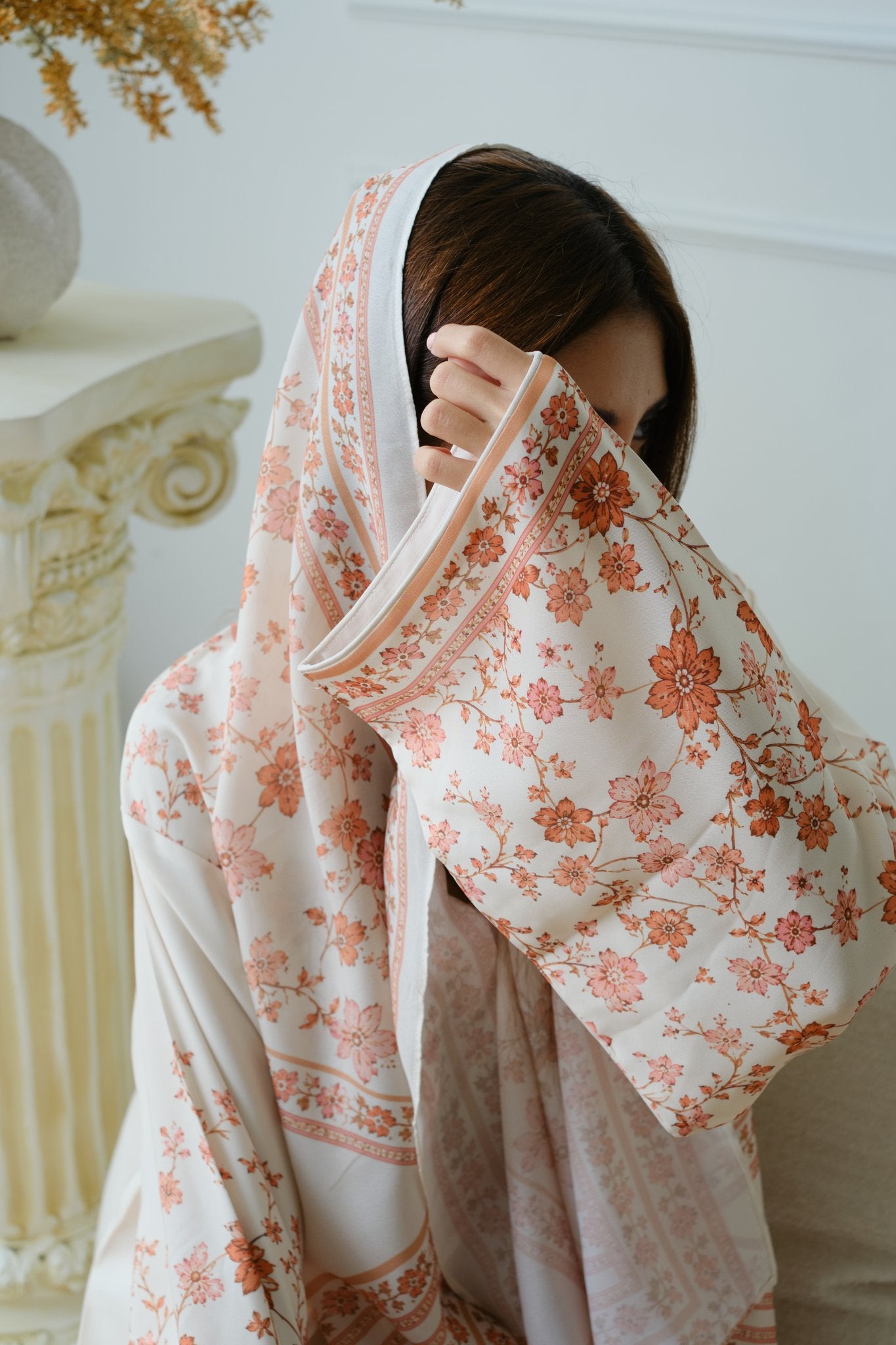Gulnar — Printed Linen Abaya